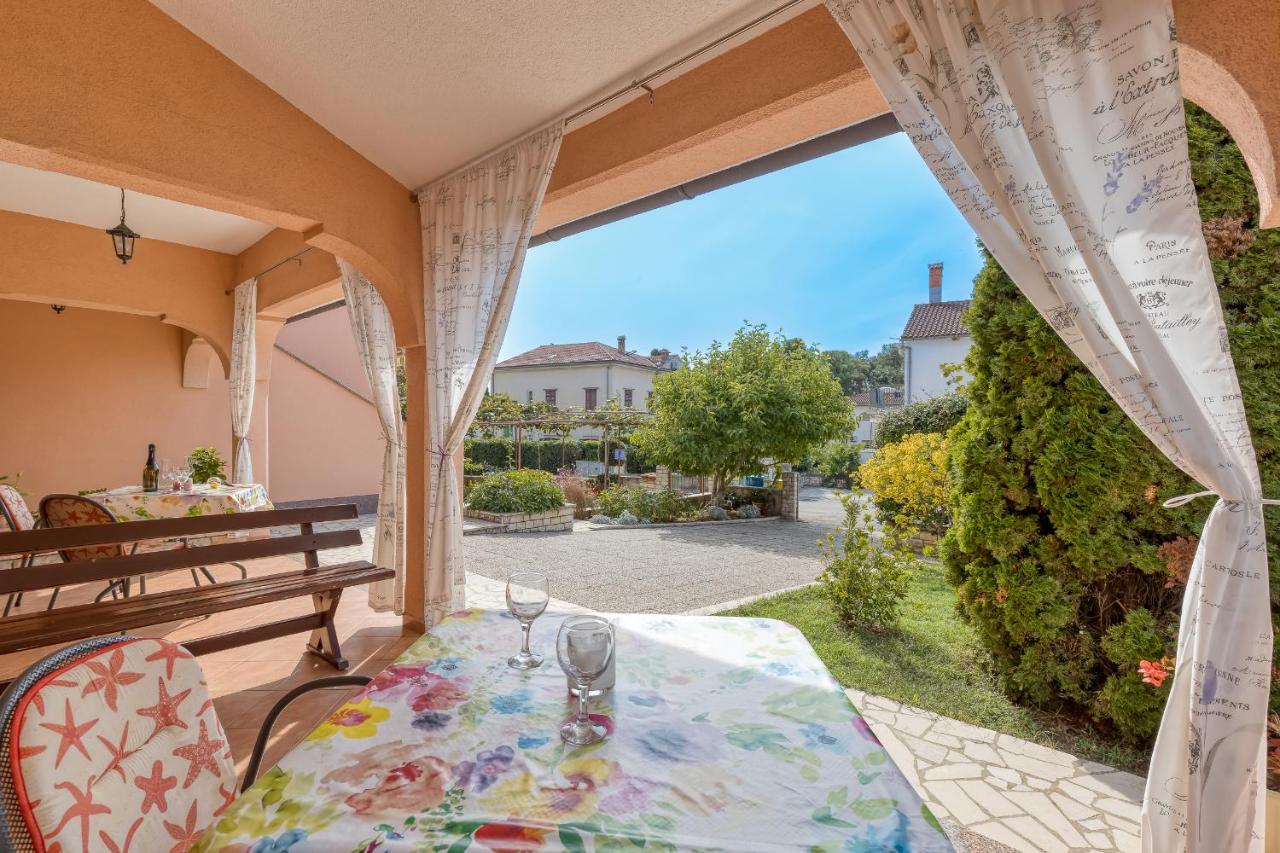 Apartment Complex Silva Rovinj Exterior foto